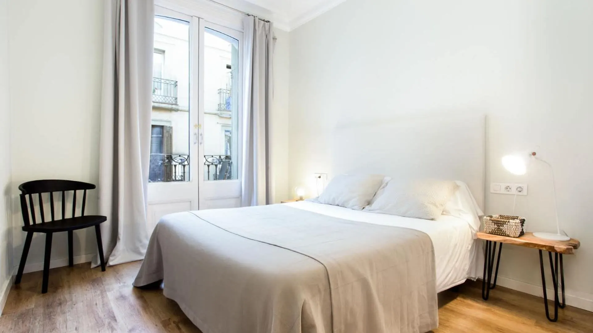 Centric 2Bedroom In Las Ramblas 3 1A Barcelona